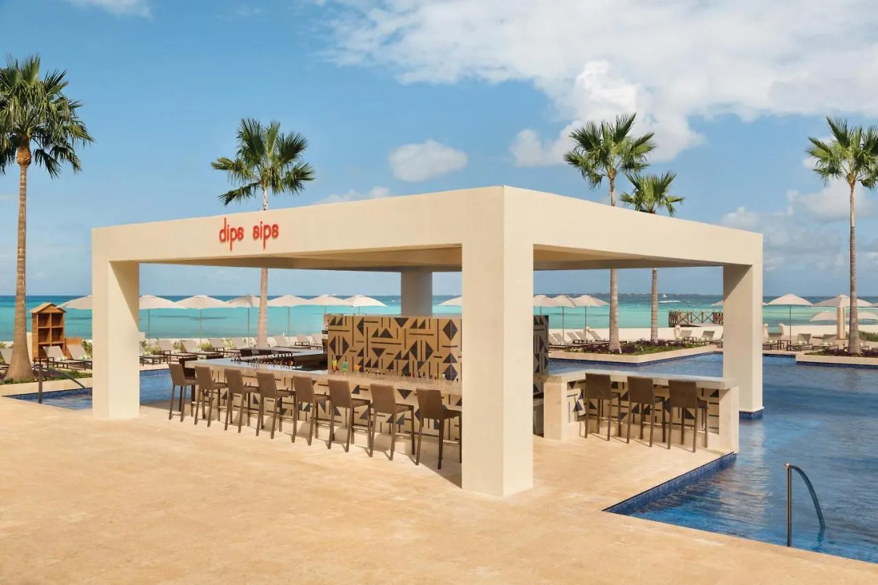 Hyatt Ziva Cancun All-Inclusive (Adults Only) 5*,