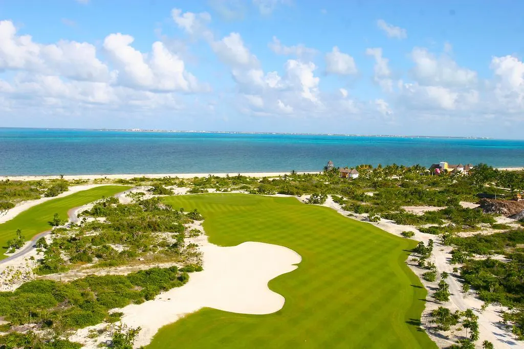 Hyatt Ziva Cancun All-Inclusive (Adults Only) 5*,  Mexico